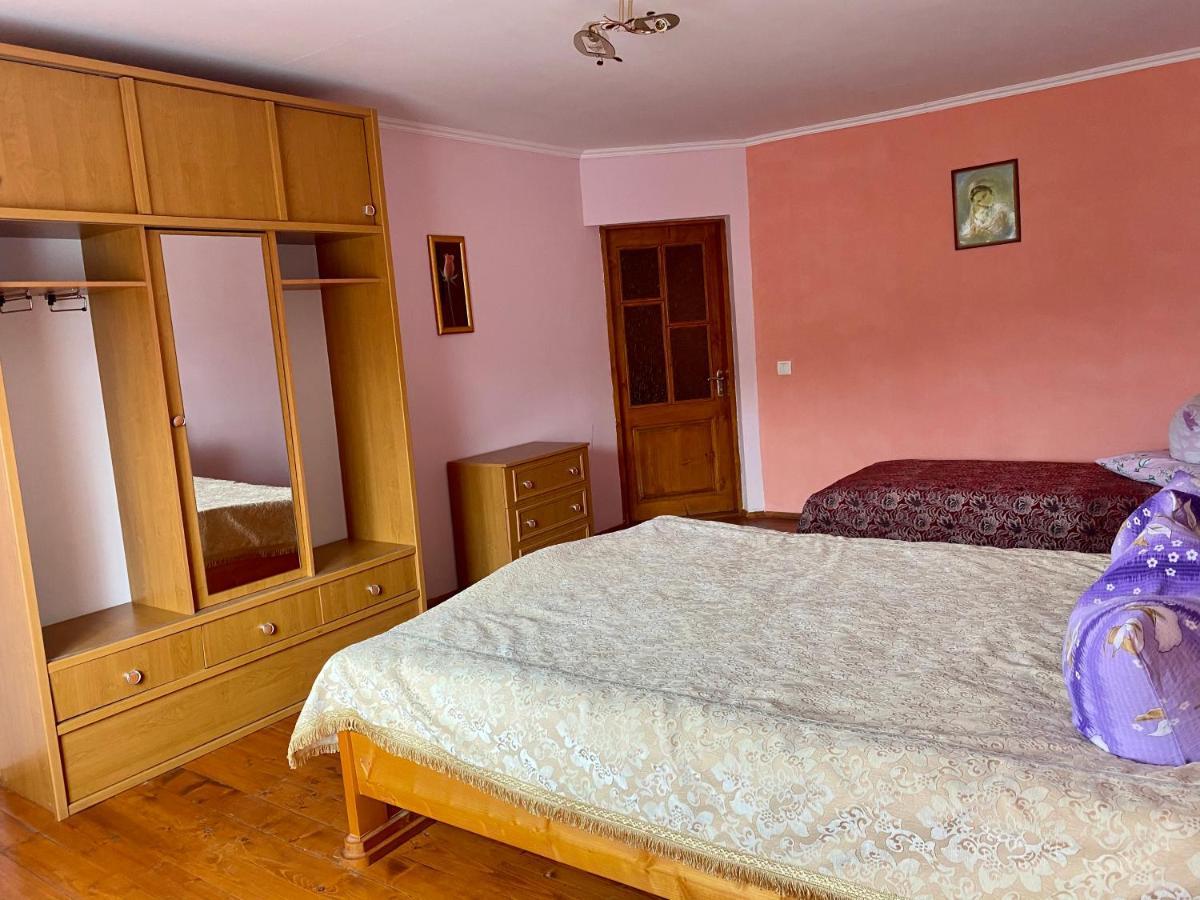 Medova Hata Hotel Verkhnyaya Rozhanka Luaran gambar
