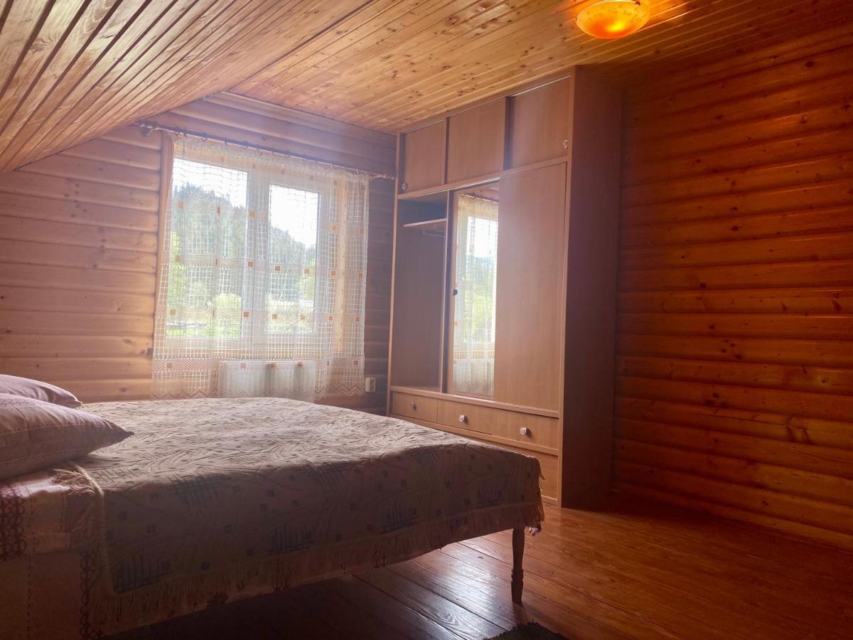 Medova Hata Hotel Verkhnyaya Rozhanka Luaran gambar