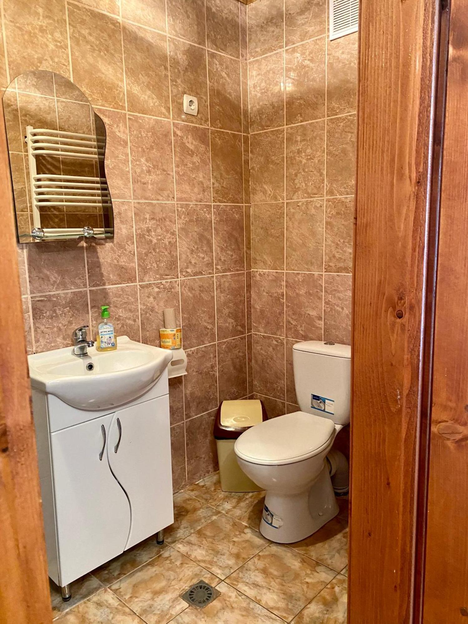 Medova Hata Hotel Verkhnyaya Rozhanka Bilik gambar